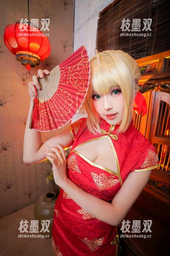免费不是白给的，ElyEE子的高跟鞋写真，绝对让你想一试身手！