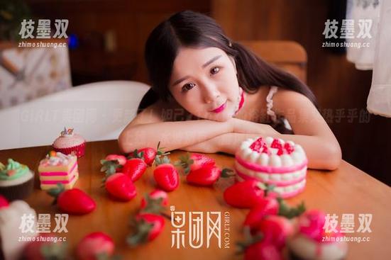 GIRLT果团网 - 更新了！妲己_Toxic的浴缸作品集又热乎乎的上线，水波别有一番风味。
