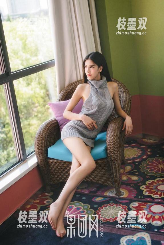 GIRLT果团网 - 带你“扫一扫”黄歆苑，无圣光的女神从图包走出来了！