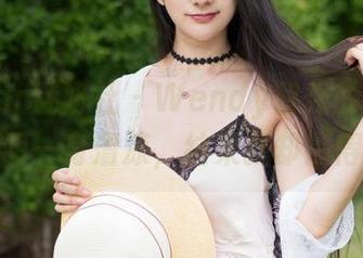 MiStar魅妍社 – Wendy智秀的泳衣图集，明明一身清凉，结果我却热得厉害。