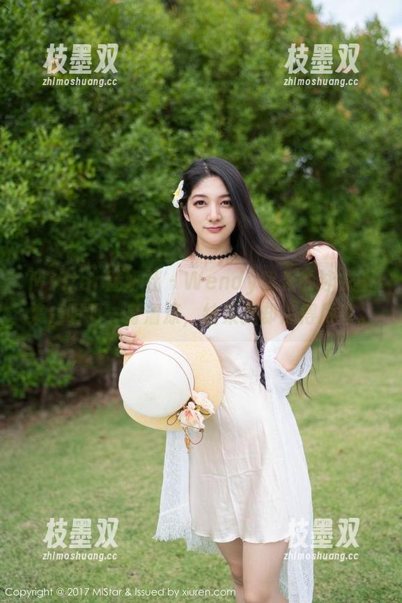 MiStar魅妍社 - Wendy智秀的泳衣图集，明明一身清凉，结果我却热得厉害。