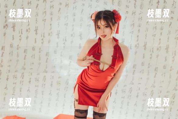 Natsuko夏夏子不仅仅是个博主，网盘也能藏得住她“秘书”的神秘作！