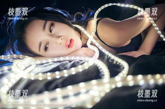 TGOD推女神 - 粉色的诱惑，颖莹儿YY的写真里还这么多资源，够让我琢磨好一阵！