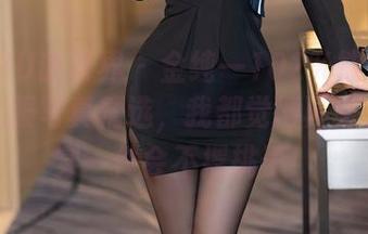 XIAOYU语画界 – 金纯一102%能让你爱上的礼服写真精选，我都觉得再努力，多穿一件会不撂挑子！