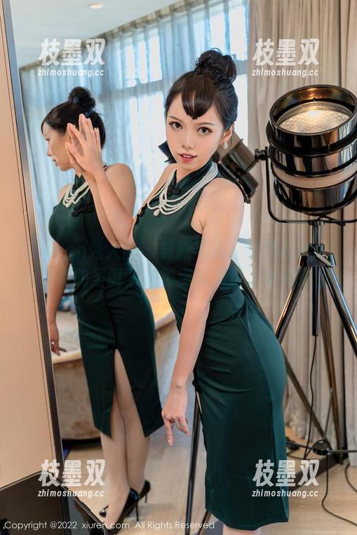 Xiuren秀人网 - 最新写真：佘贝拉Bella和她的圣诞梦，差点以为进了奇幻时空