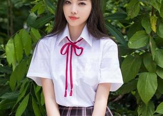 Xiuren秀人网 – 林星阑在连衣裙中的精选写真，可能是我对夏天的想象吧