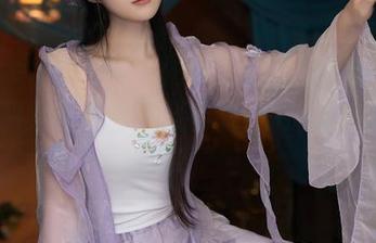 Xiuren秀人网 – 图片中的清水美嘉，灰丝福利太绝！每一张都像是在说“快来关注我呀”！