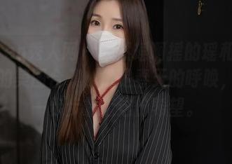 Xiuren秀人网 – 果然瑶啊摇的瑶和户外生成的美图合集，像是春天的呼唤，让人一步步靠近这份希望。