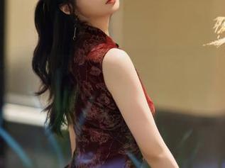 Xiuren秀人网 – 更新你的审美，盼盼龙女sunny美脚合集来啦