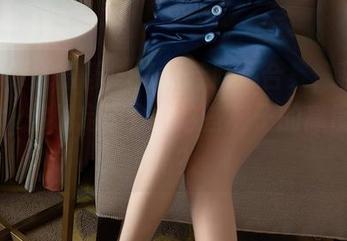YouMi尤蜜荟 – 高跟鞋隐藏合集，菲儿beauty你确定不会被这些鞋子的高度弄晕吗？