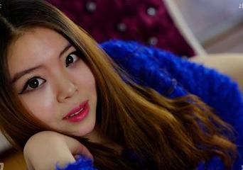 pans – 思思的连体衣更新集，一直在想，这种连体的造型真能hold得住吗？