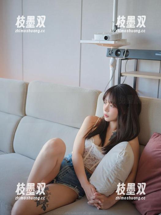 从不收钱的wuyo(우요)修女，免费原图让你惊呆！
