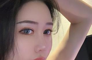 微密圈 – 不爱笑的赛琳的视觉刺激：全集原图里找寻那难得一见的惊艳。
