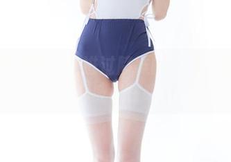 五更百鬼带你走进过膝袜的高清图集——小心被迷住哦！