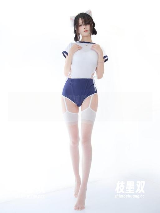 五更百鬼带你走进过膝袜的高清图集——小心被迷住哦！