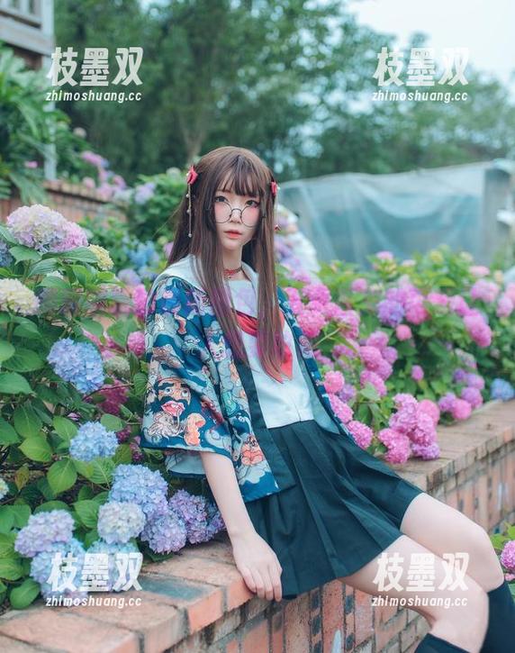 蹦蹦跳跳的最新图包，五更百鬼的可爱让人想要收藏