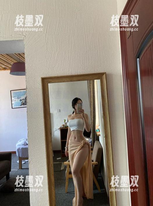 你文茜 微密圈 - 你文茜婚纱最新写真集,不知道婚礼是什么味道,但这美感太贼了。