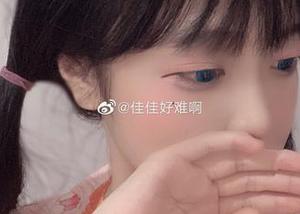 连衣裙的舞动，佳佳酱ovo在其中看上去真好看…图片是重点，不要偏离主题！