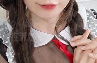 发条少女yoki的女友写真，照片里每个表情都像是在诉说，只是有些话没说完。