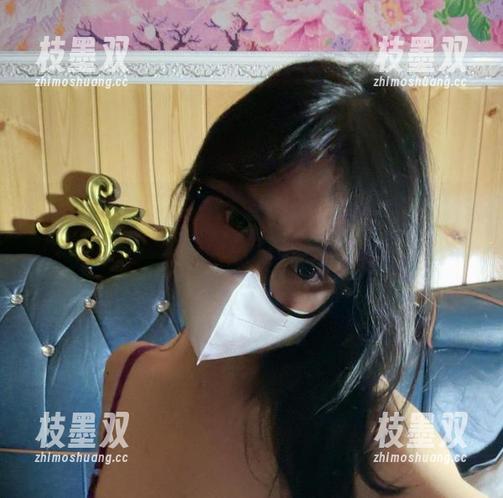微密圈 - 可爱的肉巴的比基尼套装——高清壁纸，堪称“穿衣镜”，让我总想一件事：我也要这么穿！