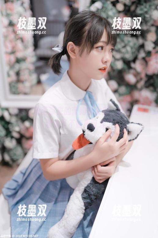 喵糖映画 由喵糖映画带来的蕾姆兔女郎,原图透了,那兔耳不能更可爱了。
