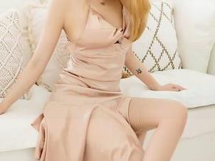 嗲囡囡 – 更新！SiByl李思宁的制服图片：这个可爱的小心脏又在撩动我了！