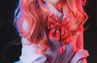 当妖君白研遇上莫斯提马，结果是：无圣光的写真大概为爱而生！
