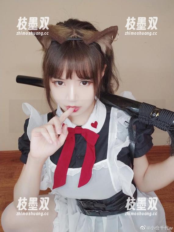 不止是洗澡！小仓千代w的私拍浴缸，果真别出心裁。