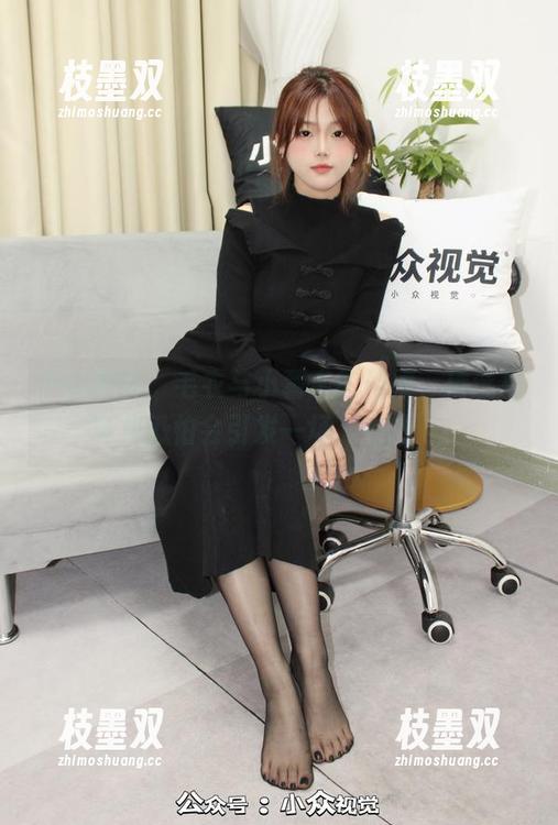 小众视觉 - 毛衣与小薯条的碰撞，精选写真集恐怕会引发一场‘衣战’！