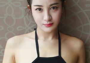 尤物馆 – 悦儿Yuky的清纯写真：一脸无辜，你确定她真的那么天真？
