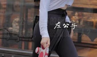 微密圈 – 左公子666的新尝试：套图里的红色玫瑰，竟然如此迷人？