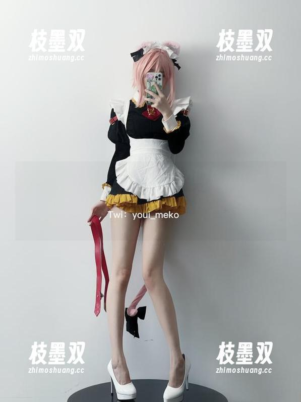 就问你见过幼爱youmeko的私拍图集里的小琪舞豹式装甲吗？我要做个心灵建设！