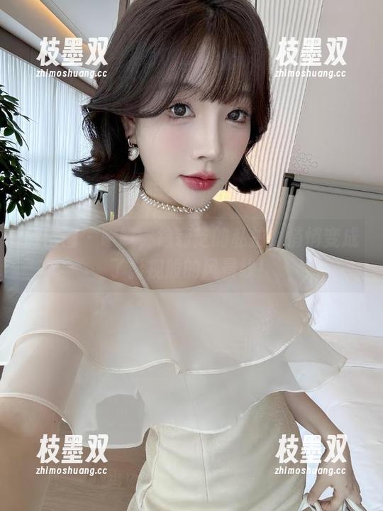 微密圈 - 瞧瞧，徐莉芝的私拍，悄悄变成了影视般的风景线！