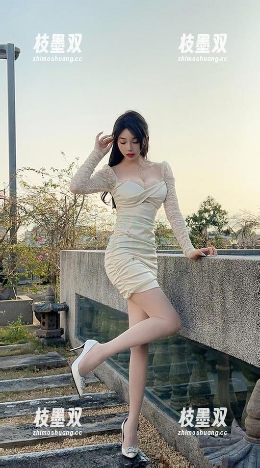微密圈 - 徐莉芝的蕾丝私拍，真的是像极了一场叛逆的梦。