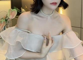 微密圈 – 哎呀，徐莉芝把女友的套图发出来了，我仿佛偷看到了些什么。