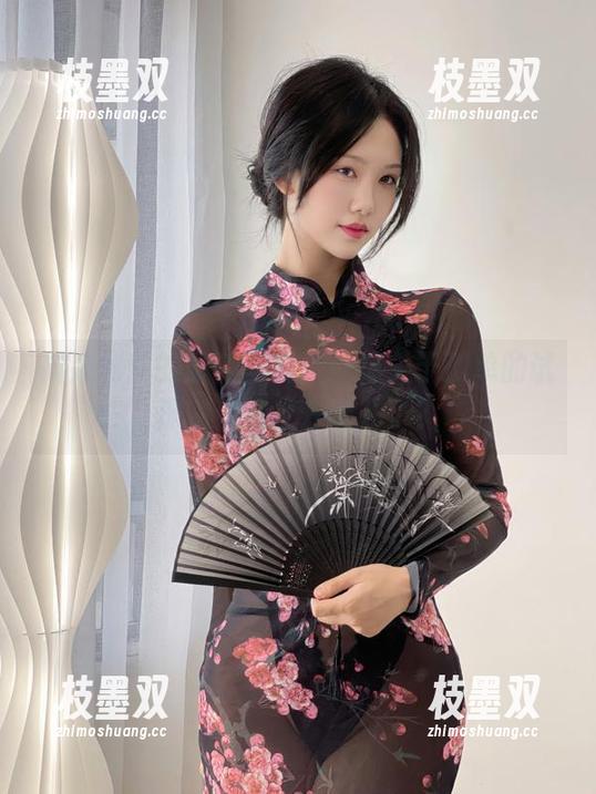 抖娘利世的最新写真：一场关于孤单的试探，男朋友去哪儿了？