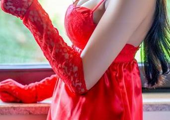 推女神 – 照片撩人？Lee小棠的私房写真没有滤镜的原图，反而更显得一种天然的美感。