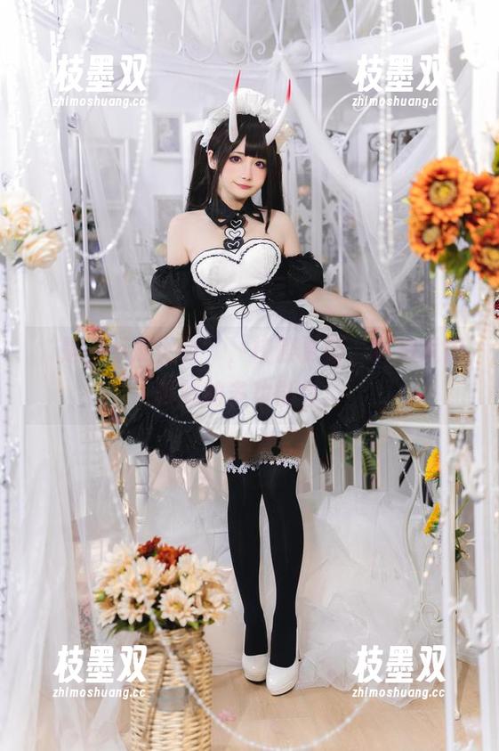 ‘是三不是世w’，校服更新，真想说旧校服的多功能性！