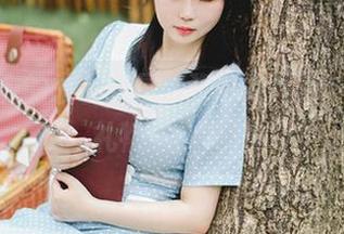 黑色内衣的故事：是依酱呀的风格，免费小礼物等你来拿