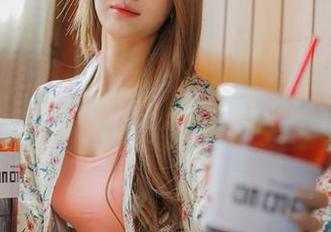 当你以为普美(bomi)的睡衣只是一件衣服，结果…