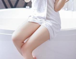果团网 – 为什么短裤搭配梦心月总是让人想多？免费图包等你来糟蹋