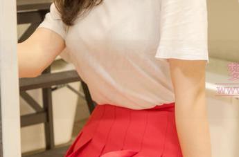 梦丝女神 – 乔儿的校服探险，图包精选出发！