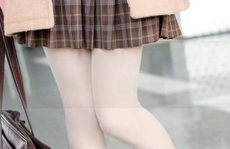 森萝财团 – 制服so疯狂！最新图集小满在线不卡中，值得一赞！