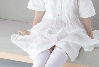森萝财团的新作，校服肉丝少女壁纸合集，心底的小悸动……