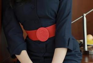模范学院 – Jennanni_Jen的运动图包——角度、速度，还有那一瞬的不小心