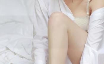 模范学院 – 制服美图中的SiByl李思宁，偶尔想问：你喜欢这一身吗？