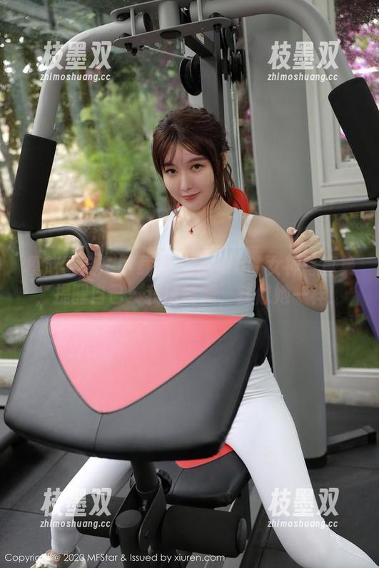 模范学院 - 下载徐微微mia的女神写真集，提醒自己：我也能美，就像她一样！