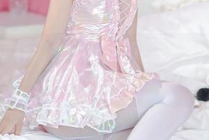 洛桑w伊梓：女仆日记Ⅲ，图集选择中的“优雅迷失”