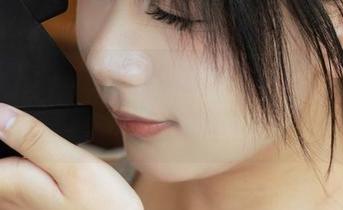 合辑提升，浅安安的油亮到底是要示范什么？快跟上！