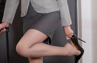 全套皮衣照，海克斯科技小蛋糕用图片说话